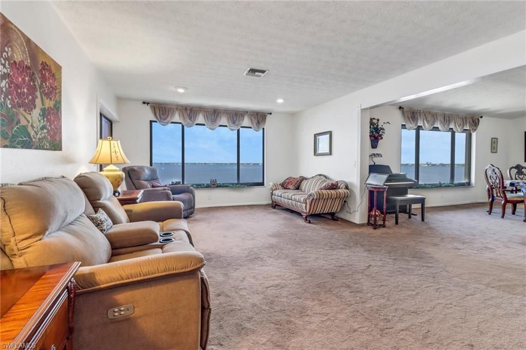 4015 SE 20th Pl, Unit 503, Cape Coral, FL 33904 Photo