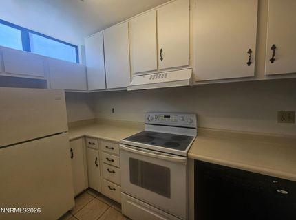 863 Nutmeg Place, Unit 12, Reno, NV 89502 Photo