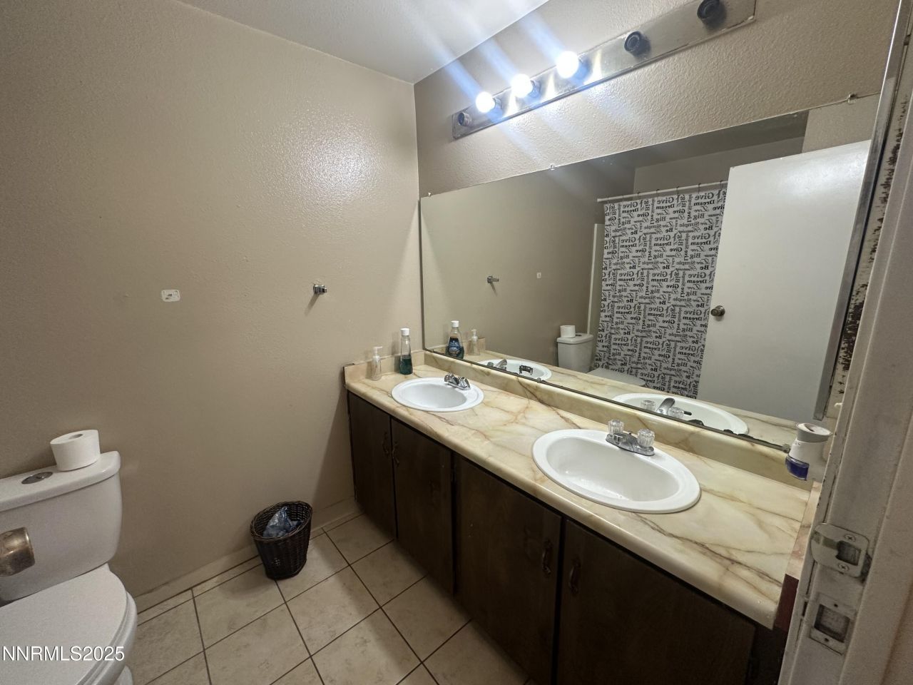 863 Nutmeg Place, Unit 12, Reno, NV 89502 Photo