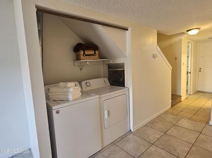 863 Nutmeg Place, Unit 12, Reno, NV 89502 Photo