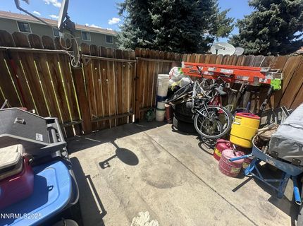 863 Nutmeg Place, Unit 12, Reno, NV 89502 Photo