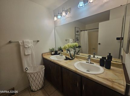 863 Nutmeg Place, Unit 12, Reno, NV 89502 Photo