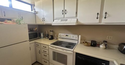 863 Nutmeg Place, Unit 12, Reno, NV 89502 Photo