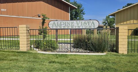 863 Nutmeg Place, Unit 12, Reno, NV 89502 Photo