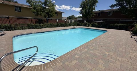 863 Nutmeg Place, Unit 12, Reno, NV 89502 Photo