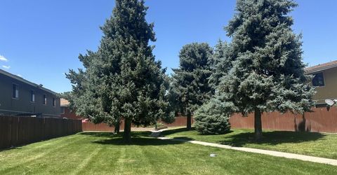 863 Nutmeg Place, Unit 12, Reno, NV 89502 Photo