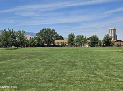 863 Nutmeg Place, Unit 12, Reno, NV 89502 Photo