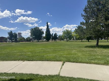 863 Nutmeg Place, Unit 12, Reno, NV 89502 Photo