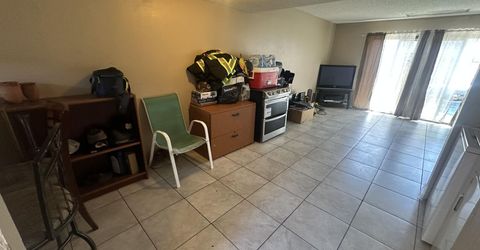 863 Nutmeg Place, Unit 12, Reno, NV 89502 Photo