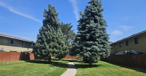863 Nutmeg Place, Unit 12, Reno, NV 89502 Photo