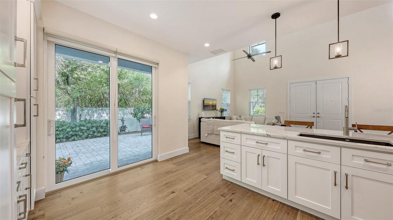 2410 Prospect Street, Sarasota, FL 34239 Photo