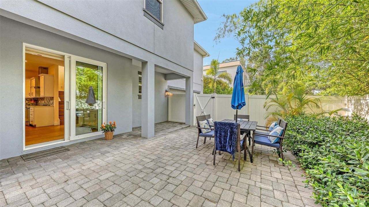 2410 Prospect Street, Sarasota, FL 34239 Photo