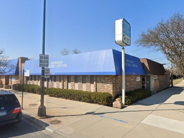 3034 W Peterson Avenue, Chicago, IL 60659