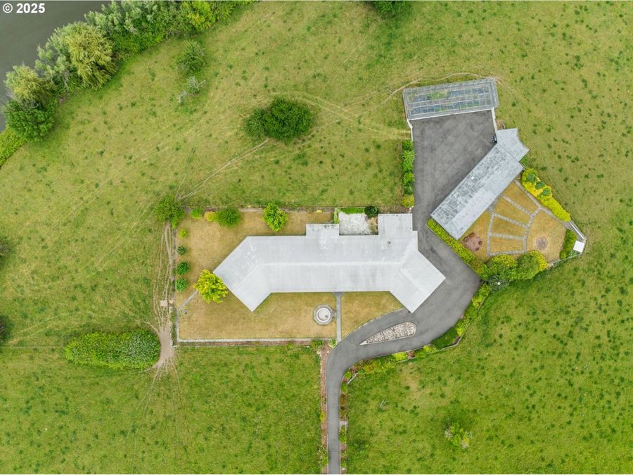 Property Image 44