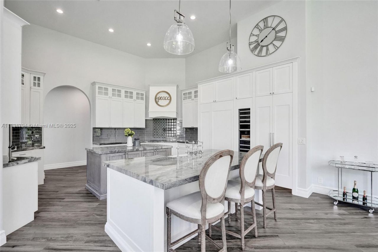 11056 Blackhawk Blvd, Davie, FL 33328 Photo