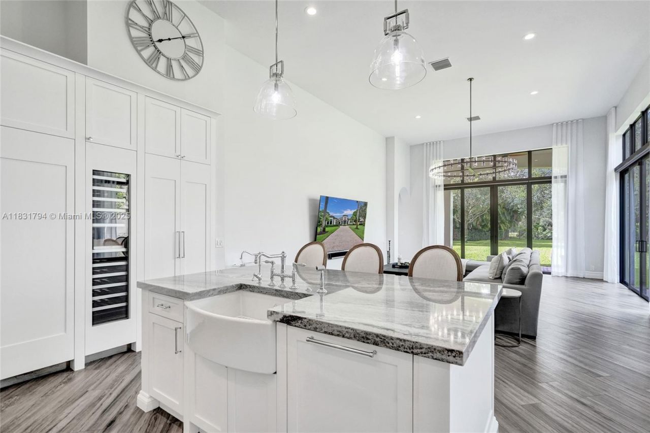 11056 Blackhawk Blvd, Davie, FL 33328 Photo