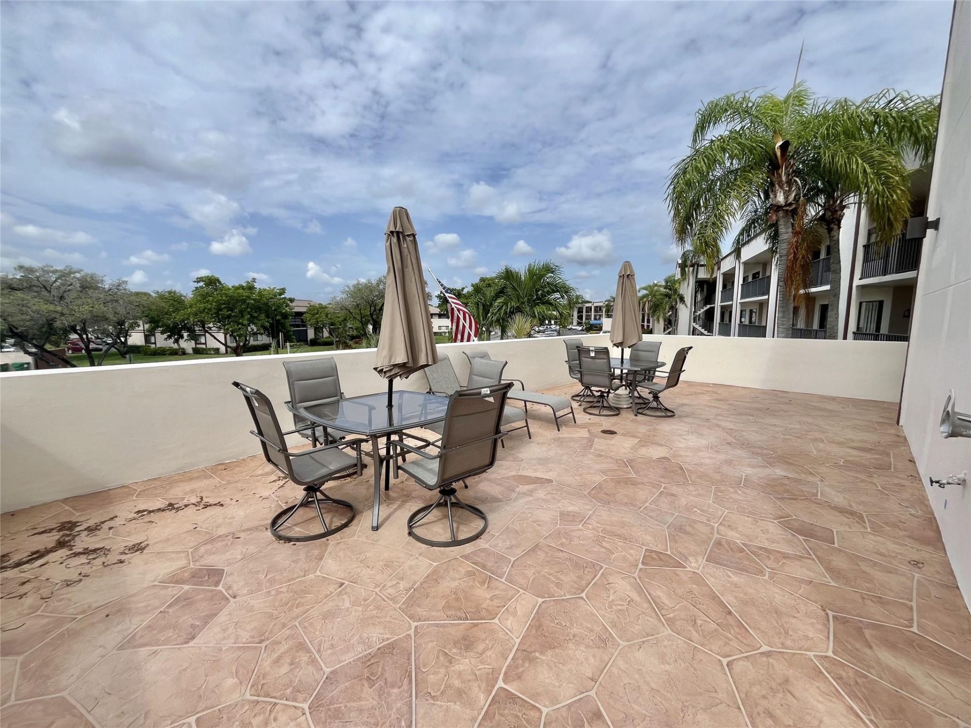 9691 N Belfort Circle, Unit 305, Fort Lauderdale, FL 33321 Photo
