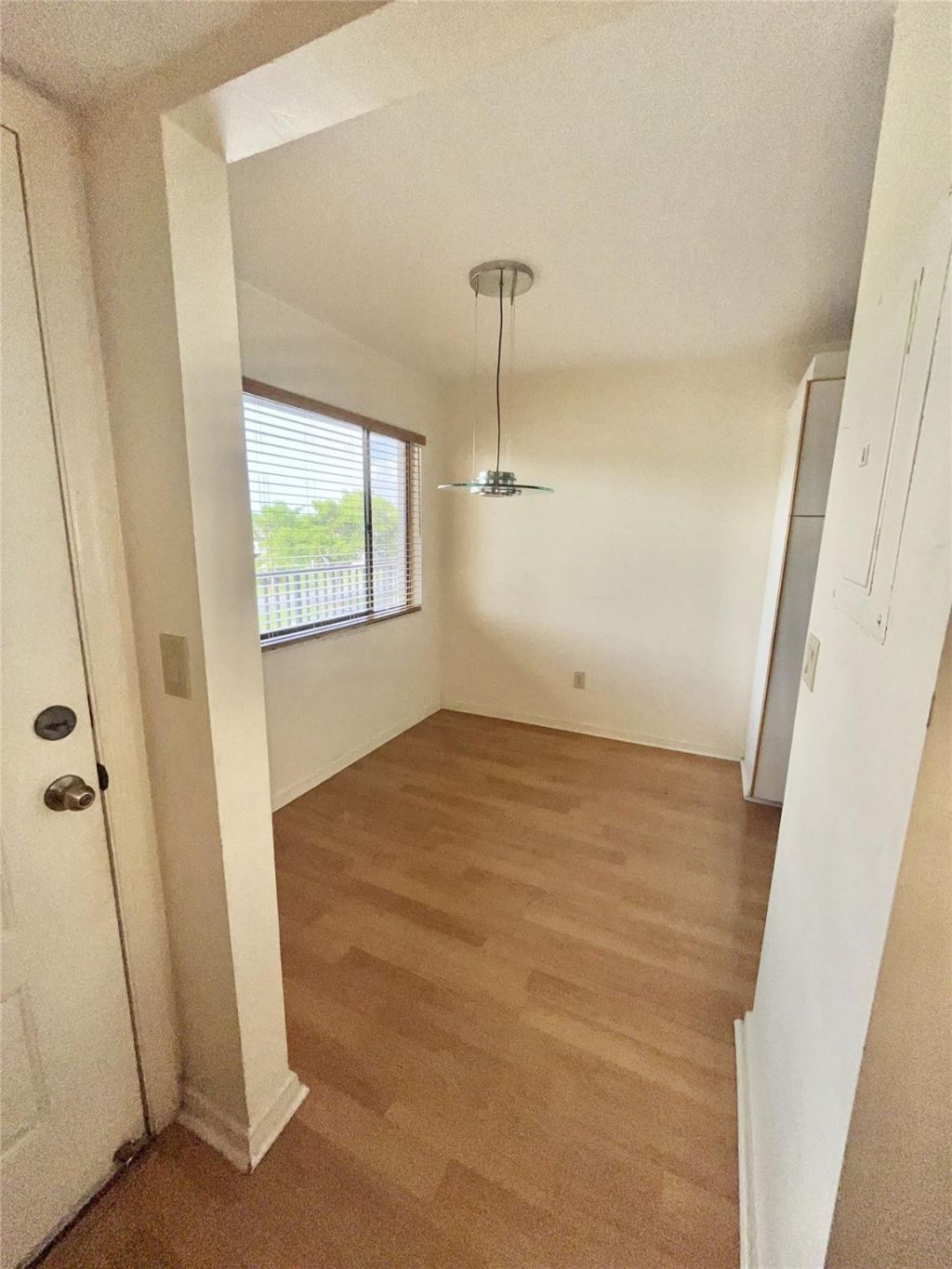 9691 N Belfort Circle, Unit 305, Fort Lauderdale, FL 33321 Photo