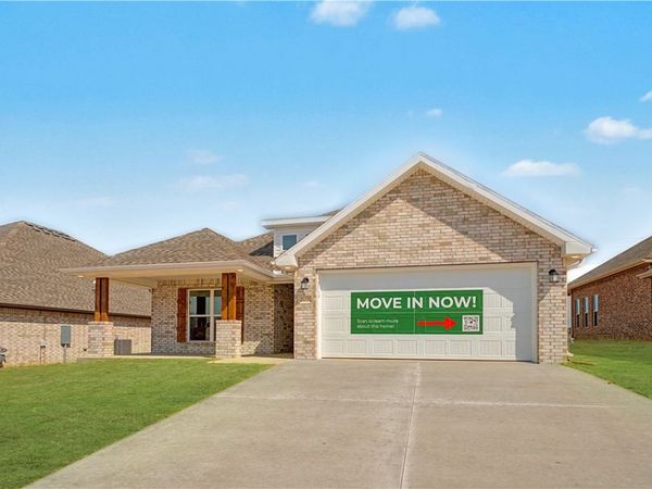2610 Elstar Court, Centerton, AR 72712