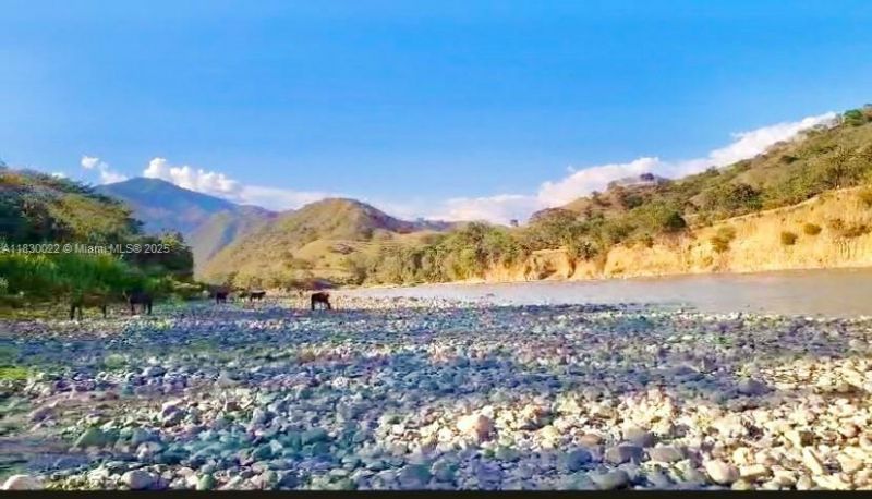 25 B Vereda La Higinia, Santa Fe De Antioquia, Col, , An 05541 Photo