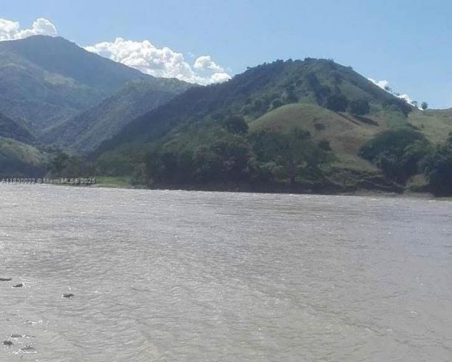 25 B Vereda La Higinia, Santa Fe De Antioquia, Col, , An 05541 Photo