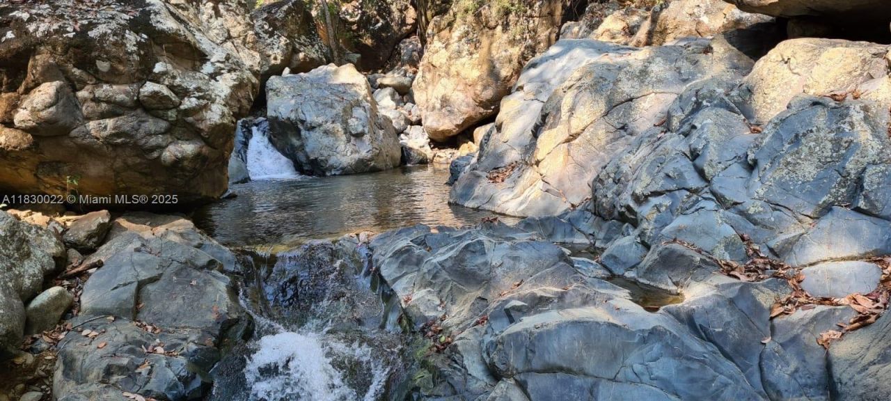 25 B Vereda La Higinia, Santa Fe De Antioquia, Col, , An 05541 Photo