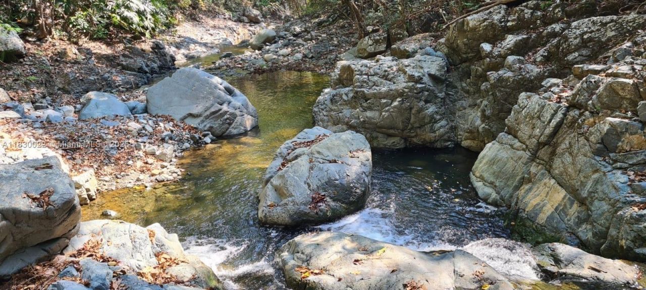 25 B Vereda La Higinia, Santa Fe De Antioquia, Col, , An 05541 Photo