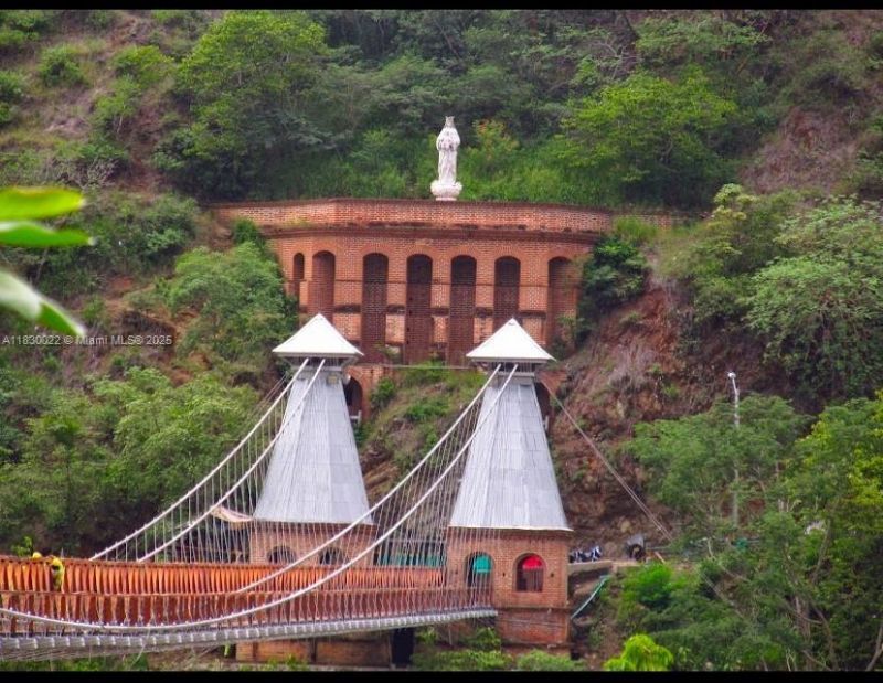 25 B Vereda La Higinia, Santa Fe De Antioquia, Col, , An 05541 Photo