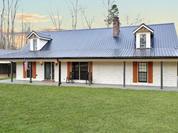 706 Benford, Fulton, MS 38843