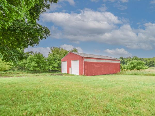 1085 E Chicago Road, Unit B, Quincy, MI 49082