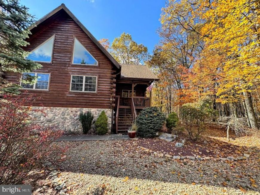 100 Glen Eagles Drive, Hazleton, PA 18202 Main Photo