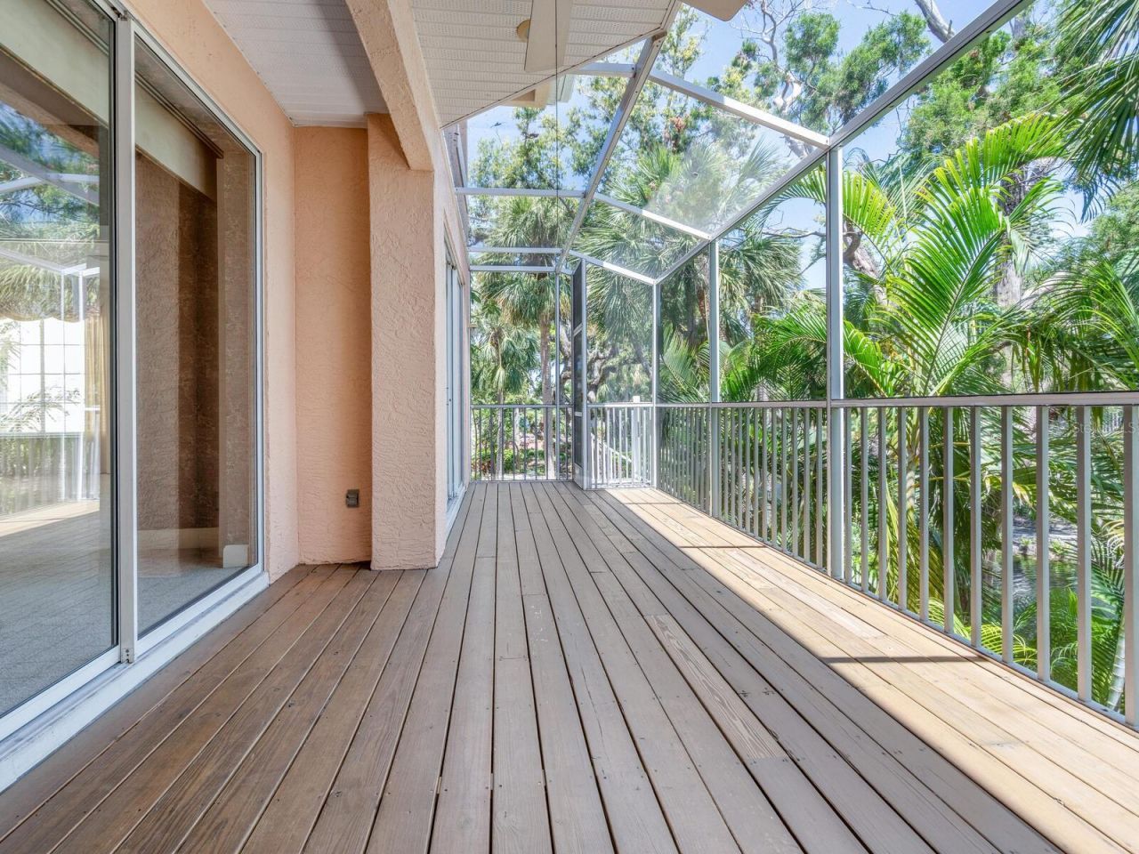 3954 Hamilton Club Circle, Unit 14, Sarasota, FL 34242 Photo