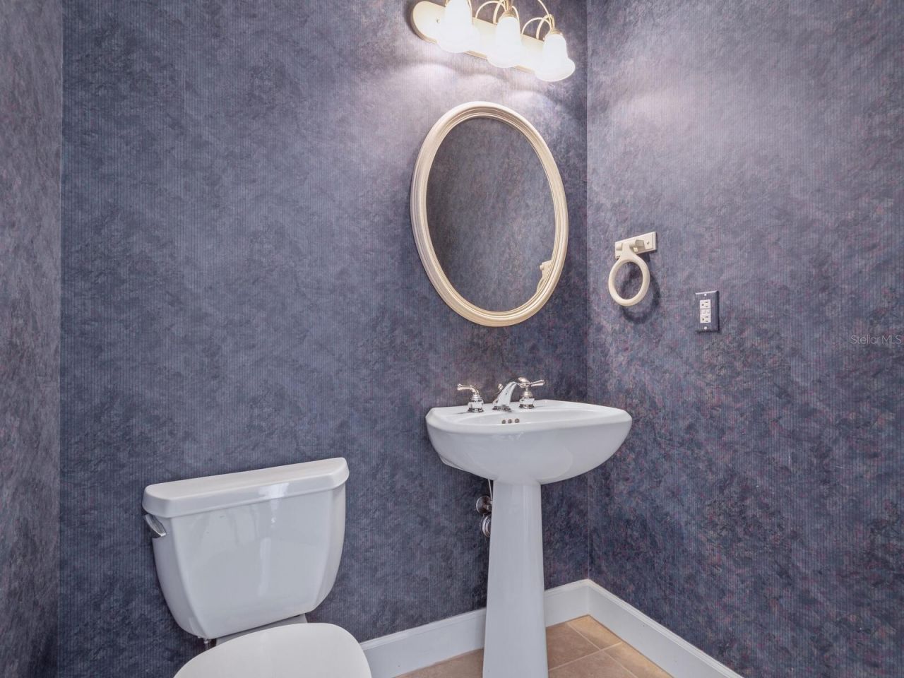 3954 Hamilton Club Circle, Unit 14, Sarasota, FL 34242 Photo