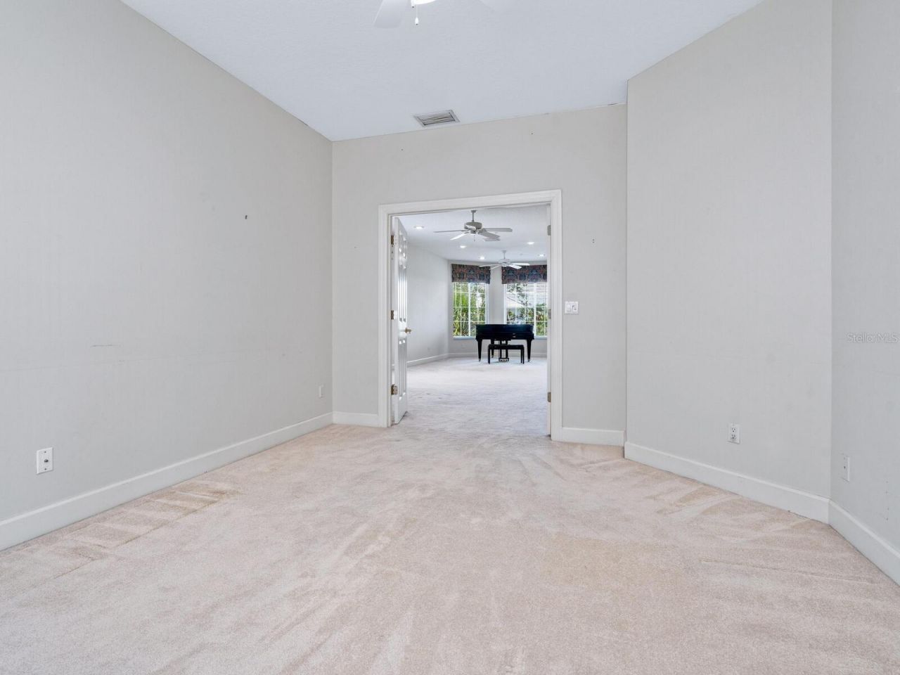 3954 Hamilton Club Circle, Unit 14, Sarasota, FL 34242 Photo