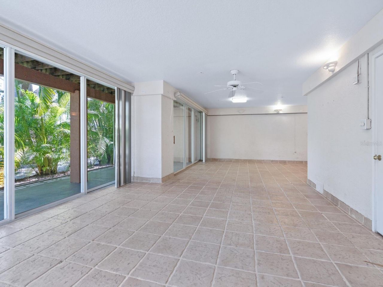 3954 Hamilton Club Circle, Unit 14, Sarasota, FL 34242 Photo