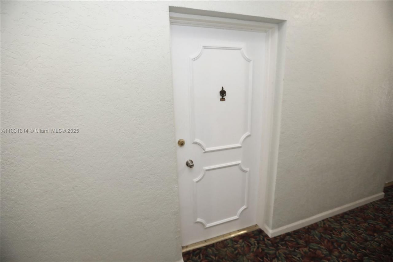 2171 NE 66th St, Unit 806, Fort Lauderdale, FL 33308 Photo