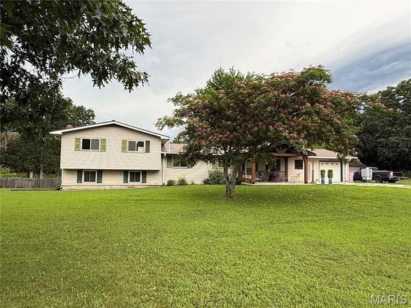 14585 Highway AW, Plato, MO 65552