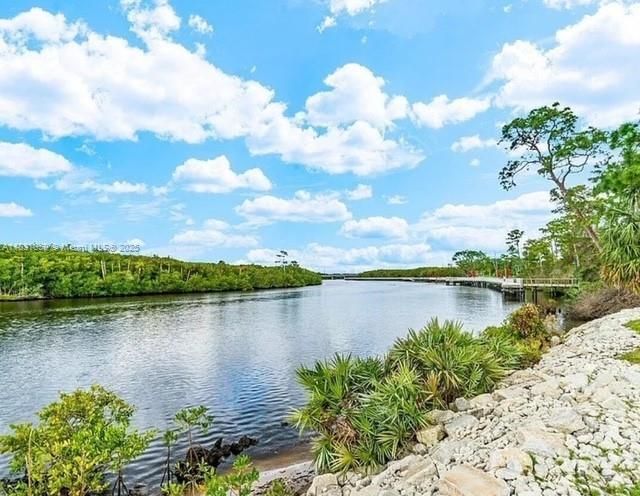 2508 SE Anchorage Cv, Unit 1, Port Saint Lucie, FL 34952 Photo