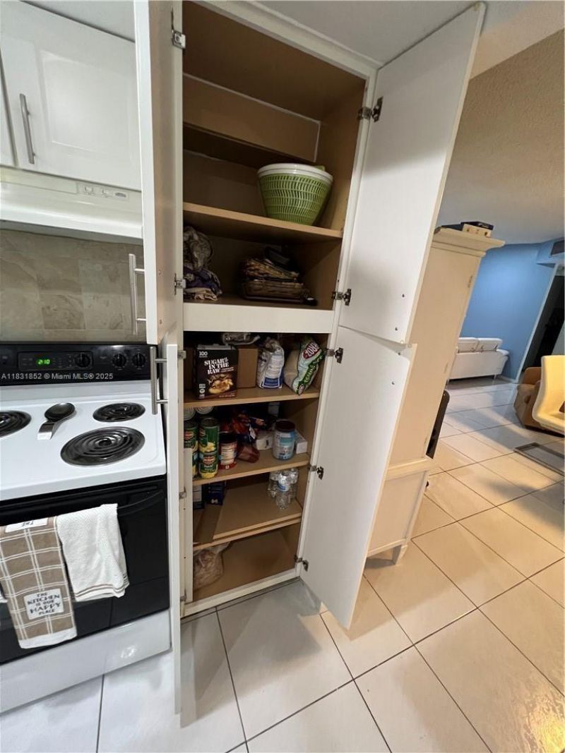 6101 N Falls Cir Dr, Unit 107, Lauderhill, FL 33319 Photo