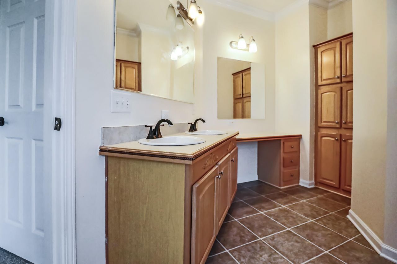 153 Willow Brook Way Photo 55