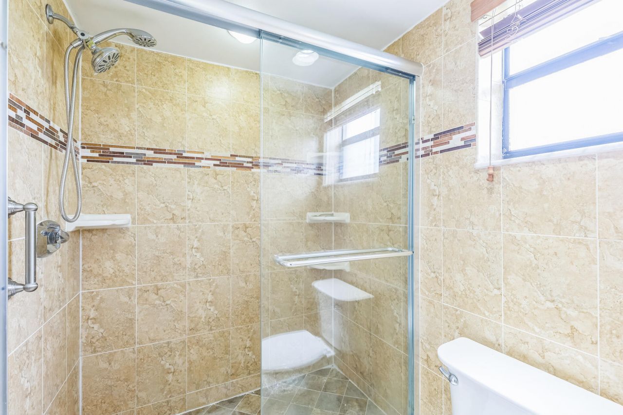 2704 NW 104th Avenue, Unit 401, Sunrise, FL 33322 Photo