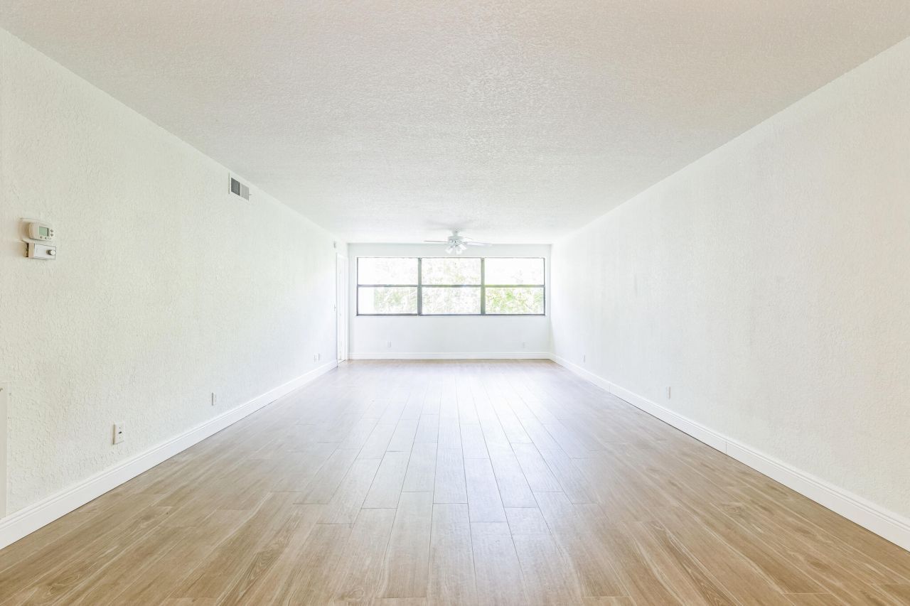 2704 NW 104th Avenue, Unit 401, Sunrise, FL 33322 Photo