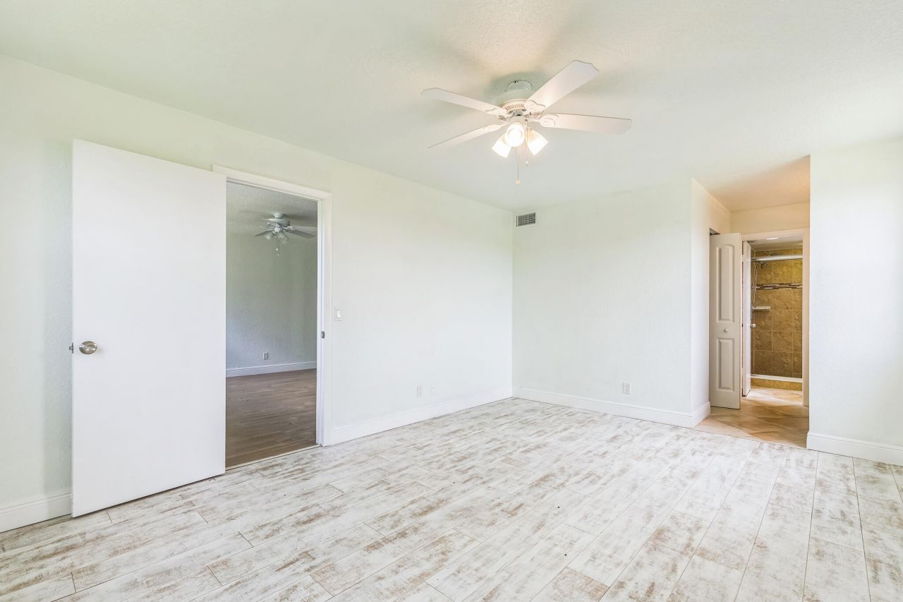 2704 NW 104th Avenue, Unit 401, Sunrise, FL 33322 Photo