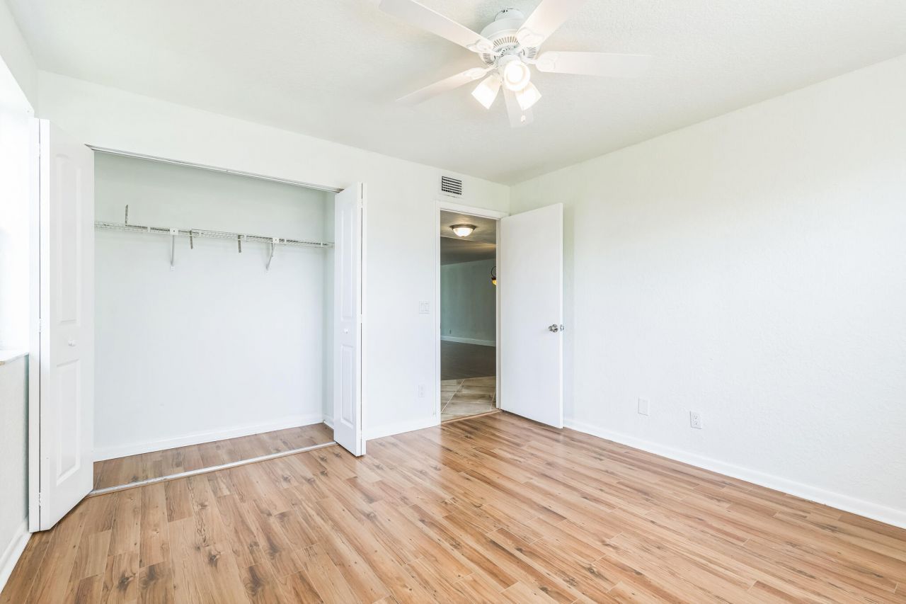 2704 NW 104th Avenue, Unit 401, Sunrise, FL 33322 Photo