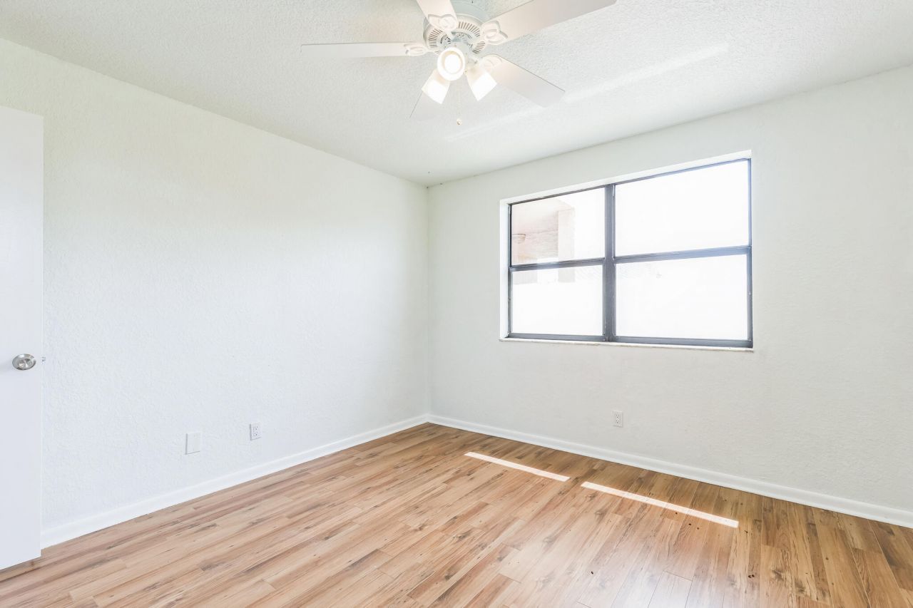 2704 NW 104th Avenue, Unit 401, Sunrise, FL 33322 Photo