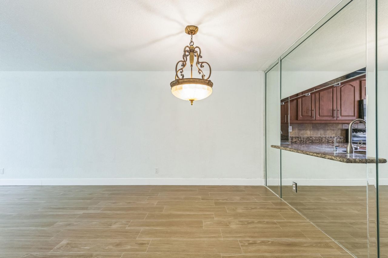 2704 NW 104th Avenue, Unit 401, Sunrise, FL 33322 Photo