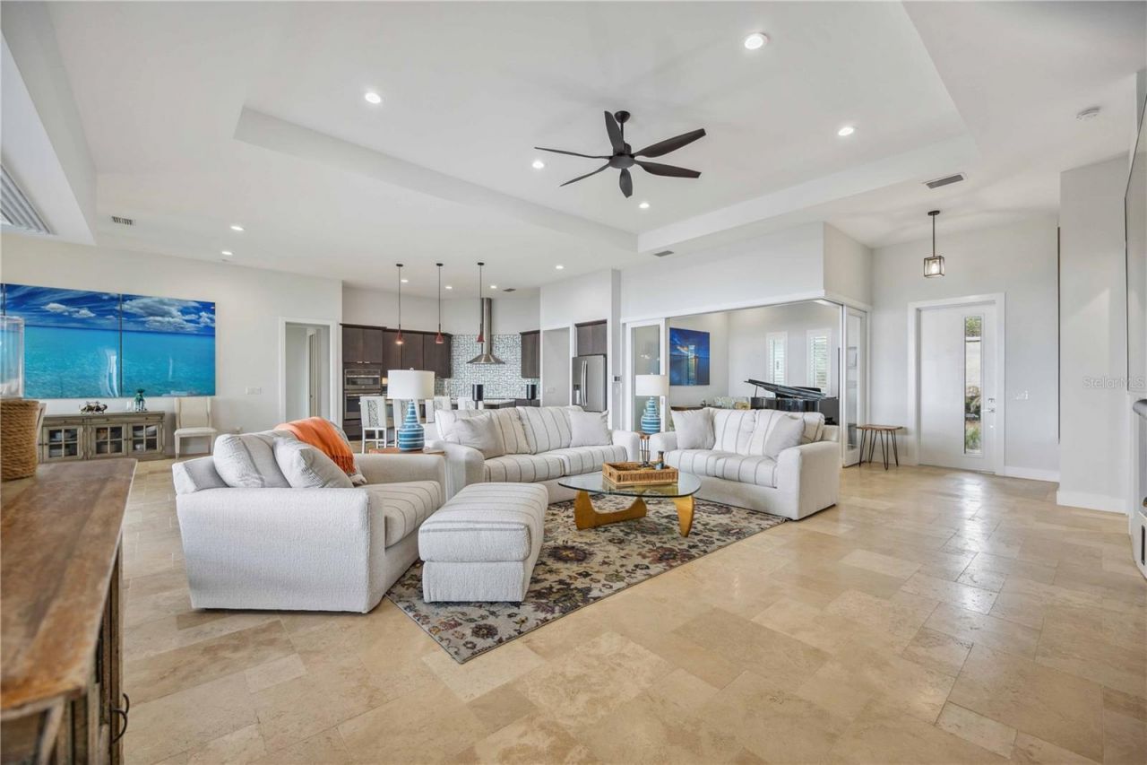 103 Graham Street Se, Port Charlotte, FL 33952 Photo