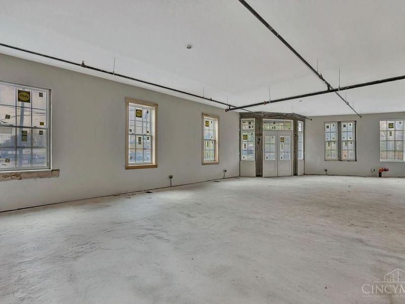 4000 Colerain Avenue, Cincinnati, OH 45223 Photo 4
