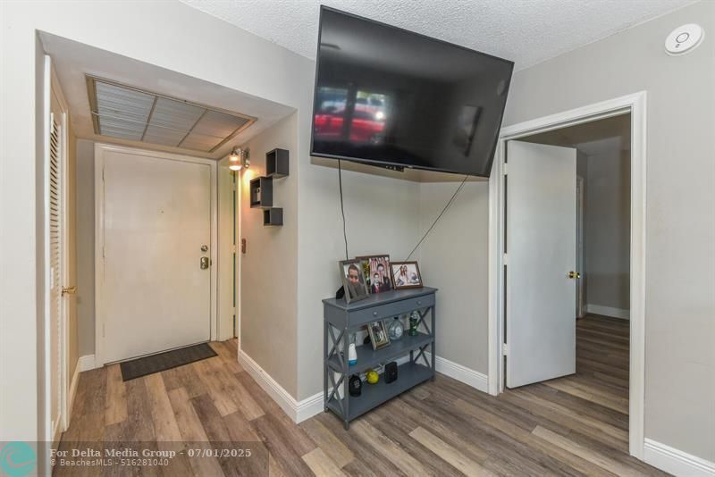 298 SW 6th St, Unit 103, Boca Raton, FL 33432 Photo