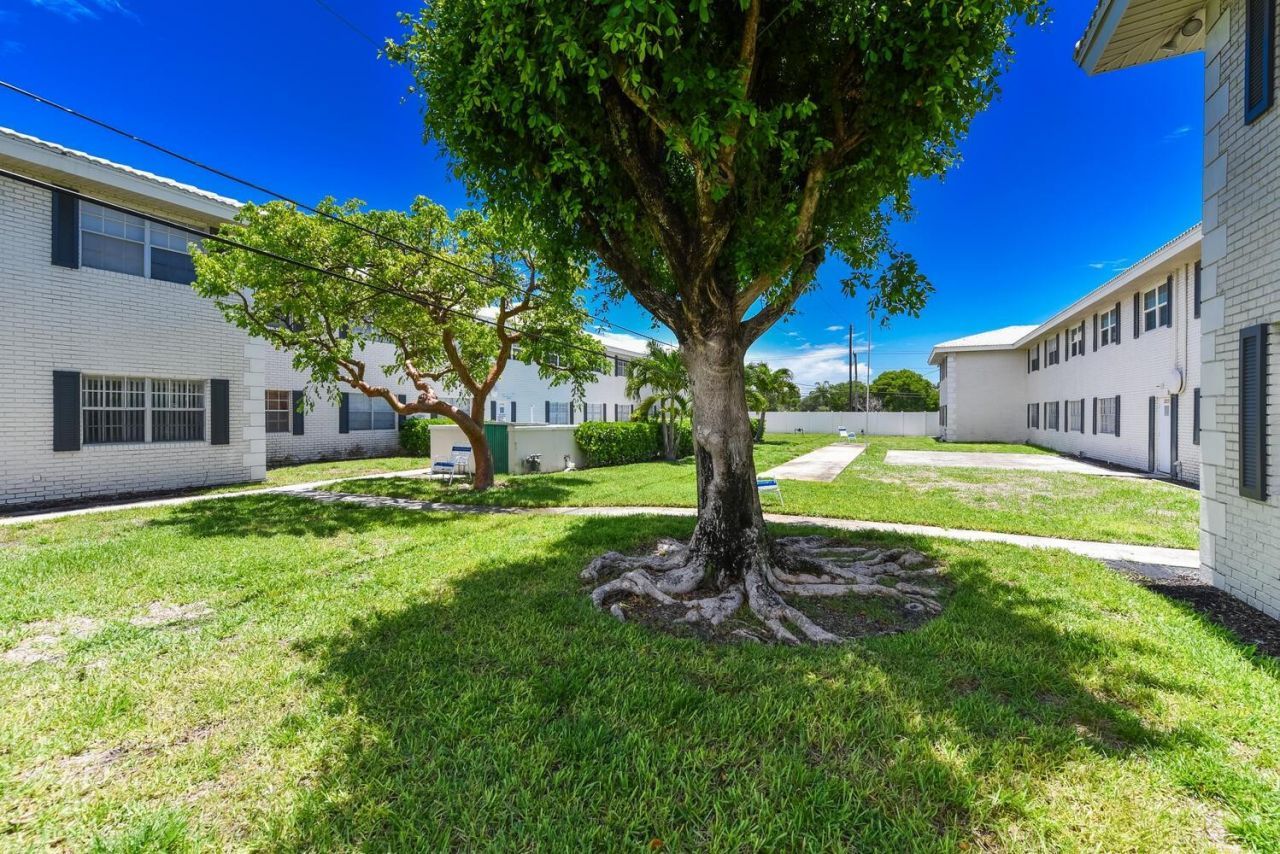 298 SW 6th Street, Unit 103, Boca Raton, FL 33432 Photo